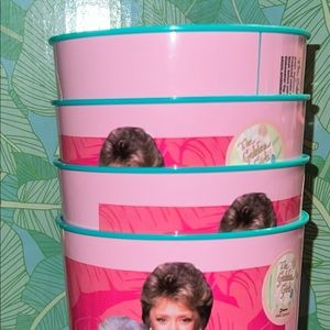 TV Show The Golden Girls Glossy Pink 18 oz. Plastic Cups Party Favor Set of 4